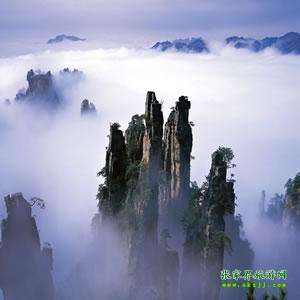 暑期夏令營湘西精華旅游線路：長沙、韶山、張家界、鳳凰純玩8日游